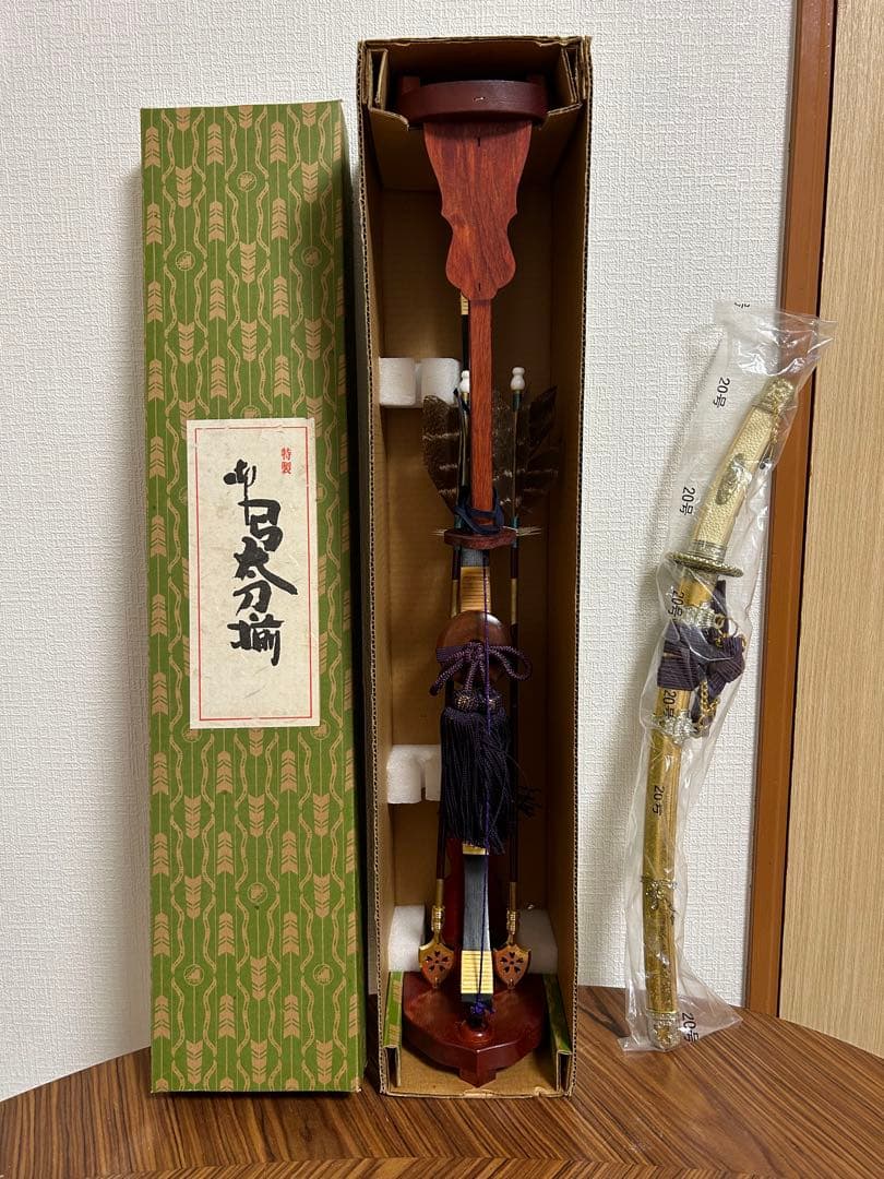 特製 篳篥(ひちりき) 弓太刀揃 五月人形用付属品、弓太刀セット単品販売 13号白木 赤弓 – 寿鳳人形の東芸