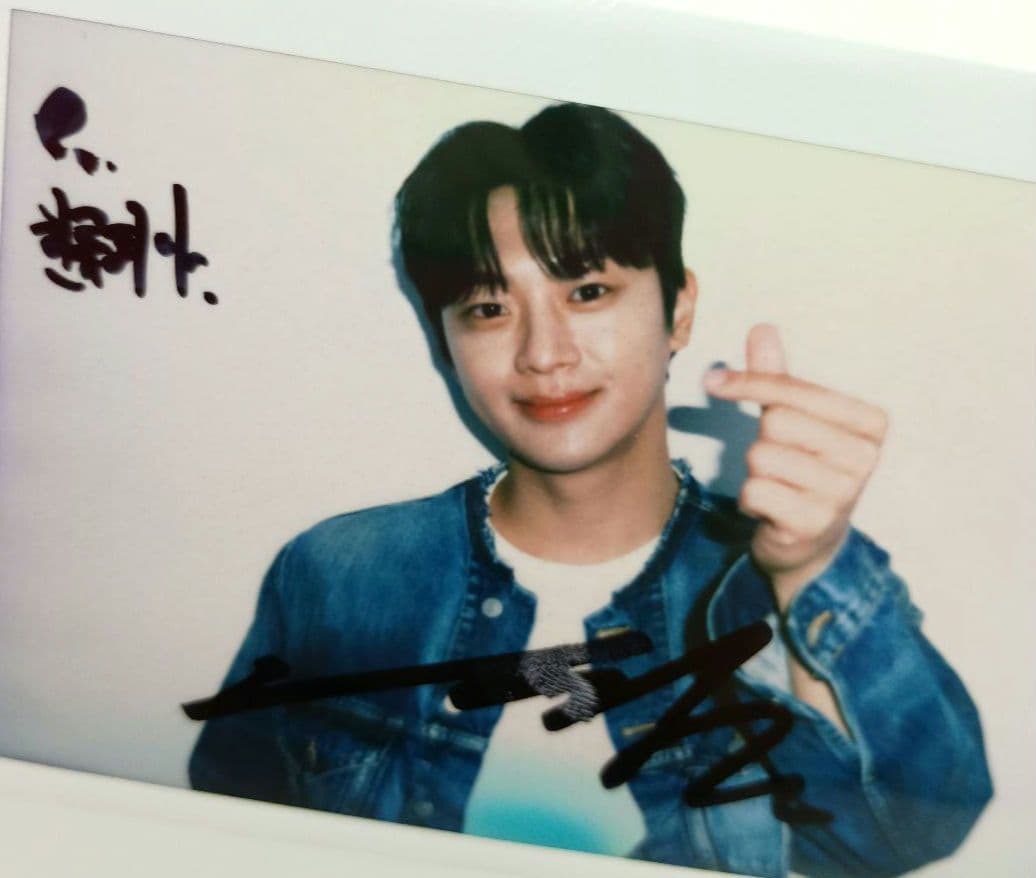 【非売品】ジュノ サイン入りチェキ ポラロイド　JUNHO