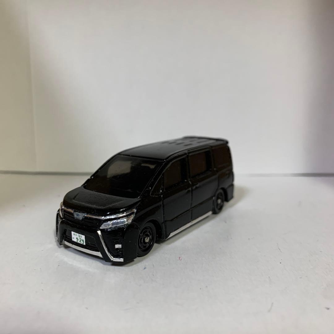 トミカ改造 ヴォクシー - メルカリ