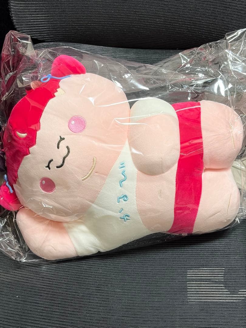 デブかるび ぬいぐるみ (寝) 赤見かるび - メルカリ