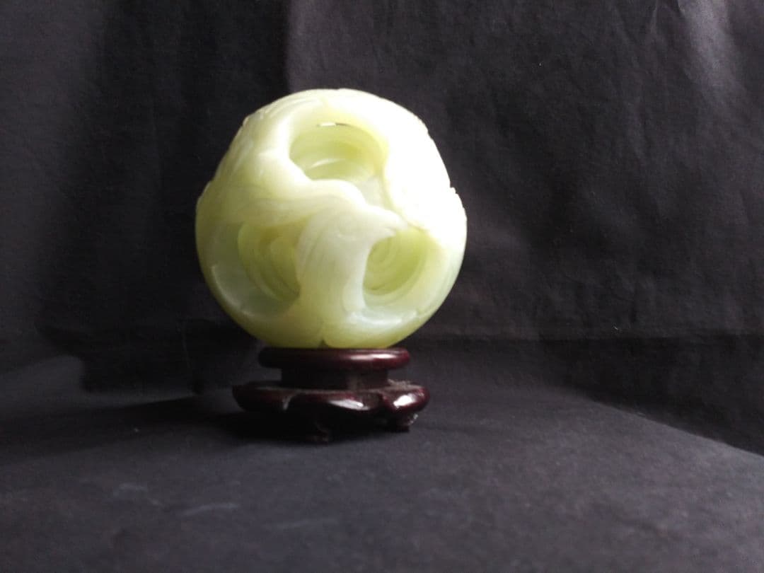 多層球(7層)　岫玉製　中国工芸品　置物　NO.832 故宮コレクション案内～象牙多層球 - YouTube