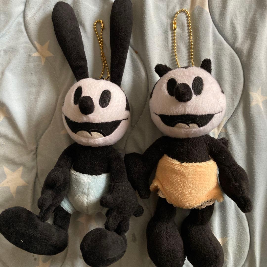 オズワルド オルテンシア ぬいぐるみバッジ ディズニー