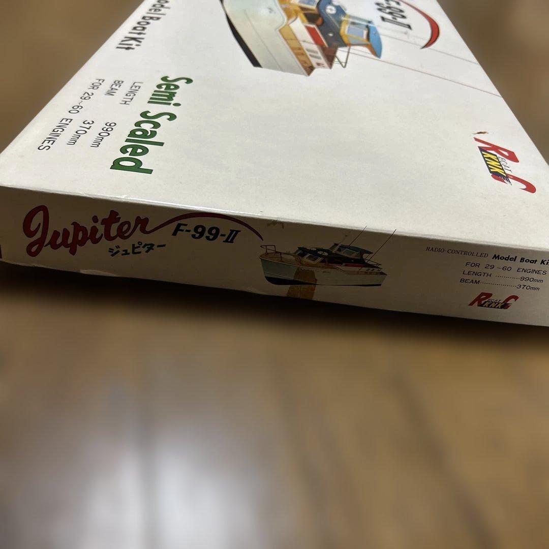 Jupiter F-99-II ラジオコントロールモデルボートキット 写真全て