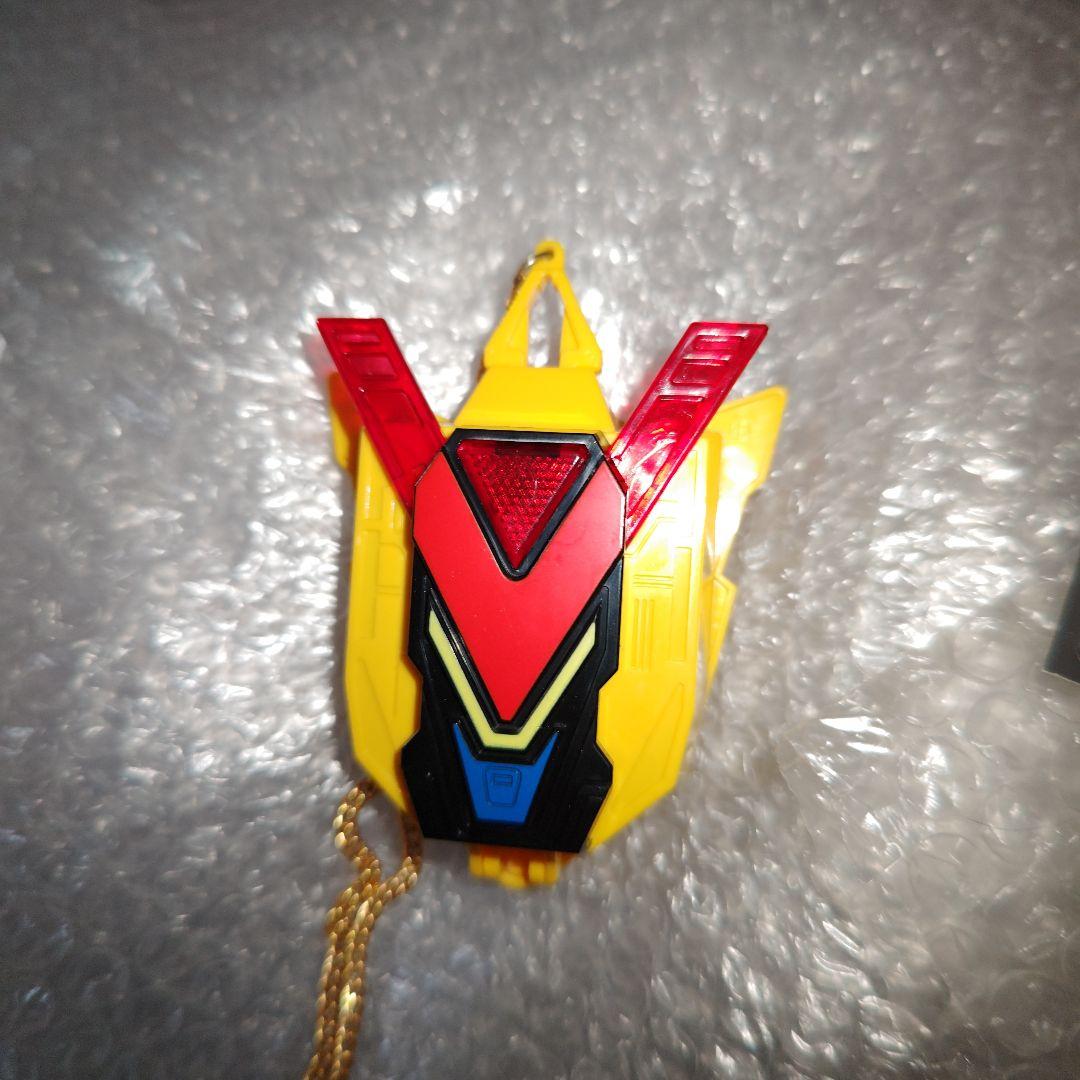 地球戦隊ファイブマン Vチェンジャーコンパクト シール未使用 現状品