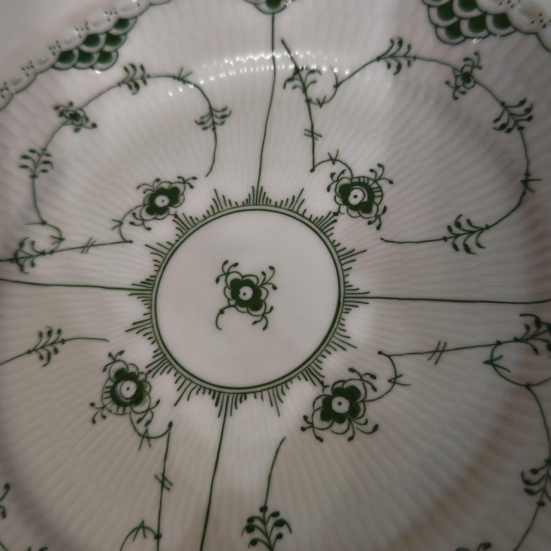 未使用 ロイヤルコペンハーゲン グリーンフルーテッド フルレース 24.5cm