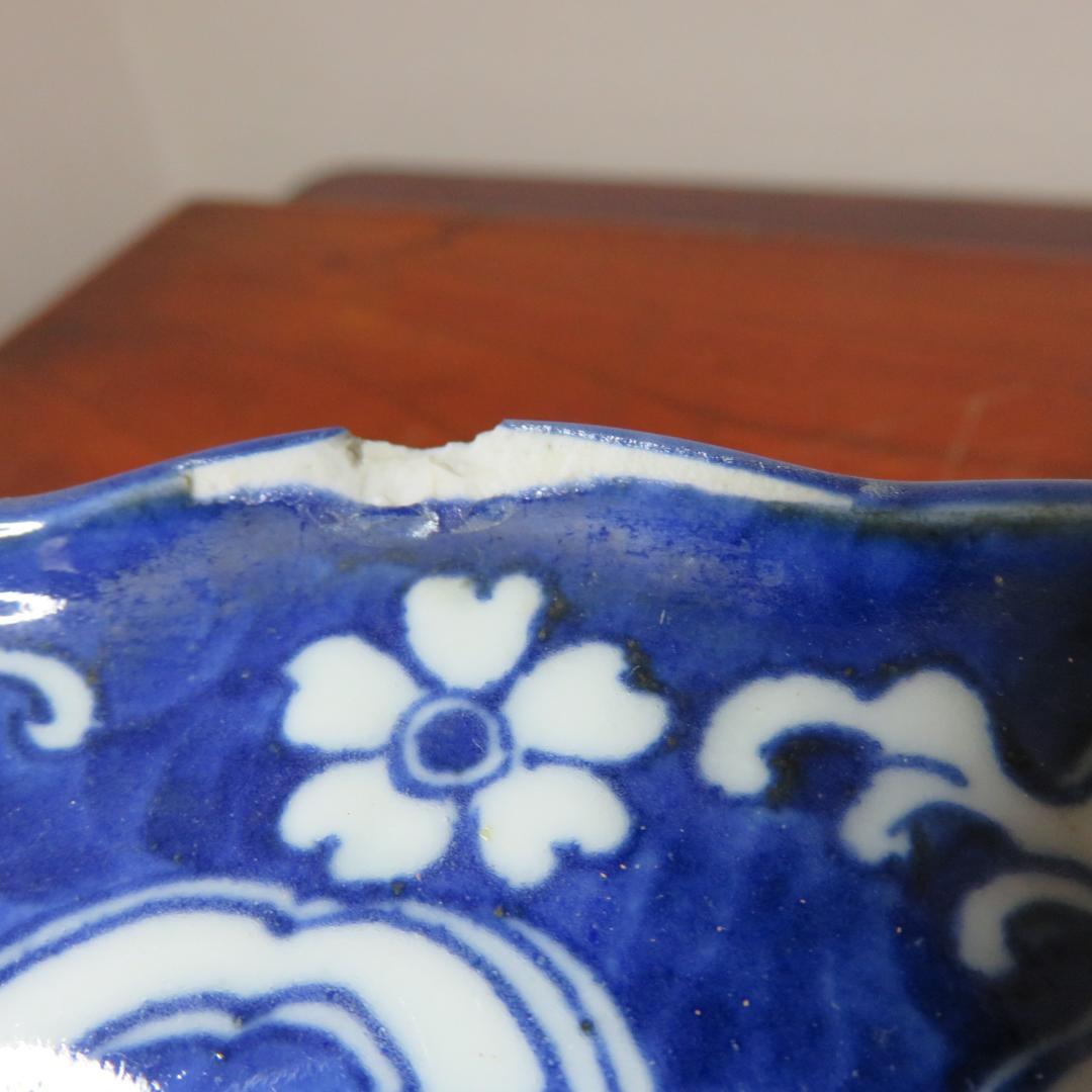 古伊万里 大皿 欠け 変形皿 山水 菊 牡丹 波文 染付 - メルカリ