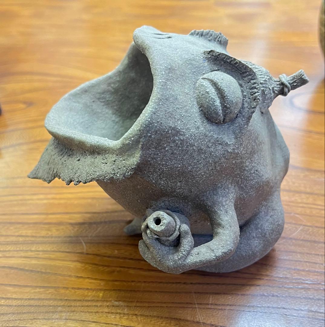 村長カエルの置き香炉　カエルの陶器 楽天市場】【お香立て／香炉】「麗香炉 かえる」（焼き物製/高さ9cm