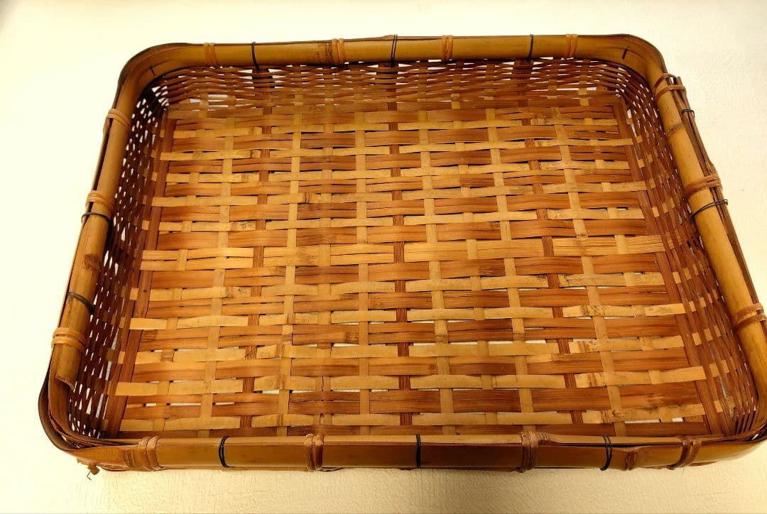レトロ　竹細工　四角いカゴ gmk00100600100_h0_91a1e090-