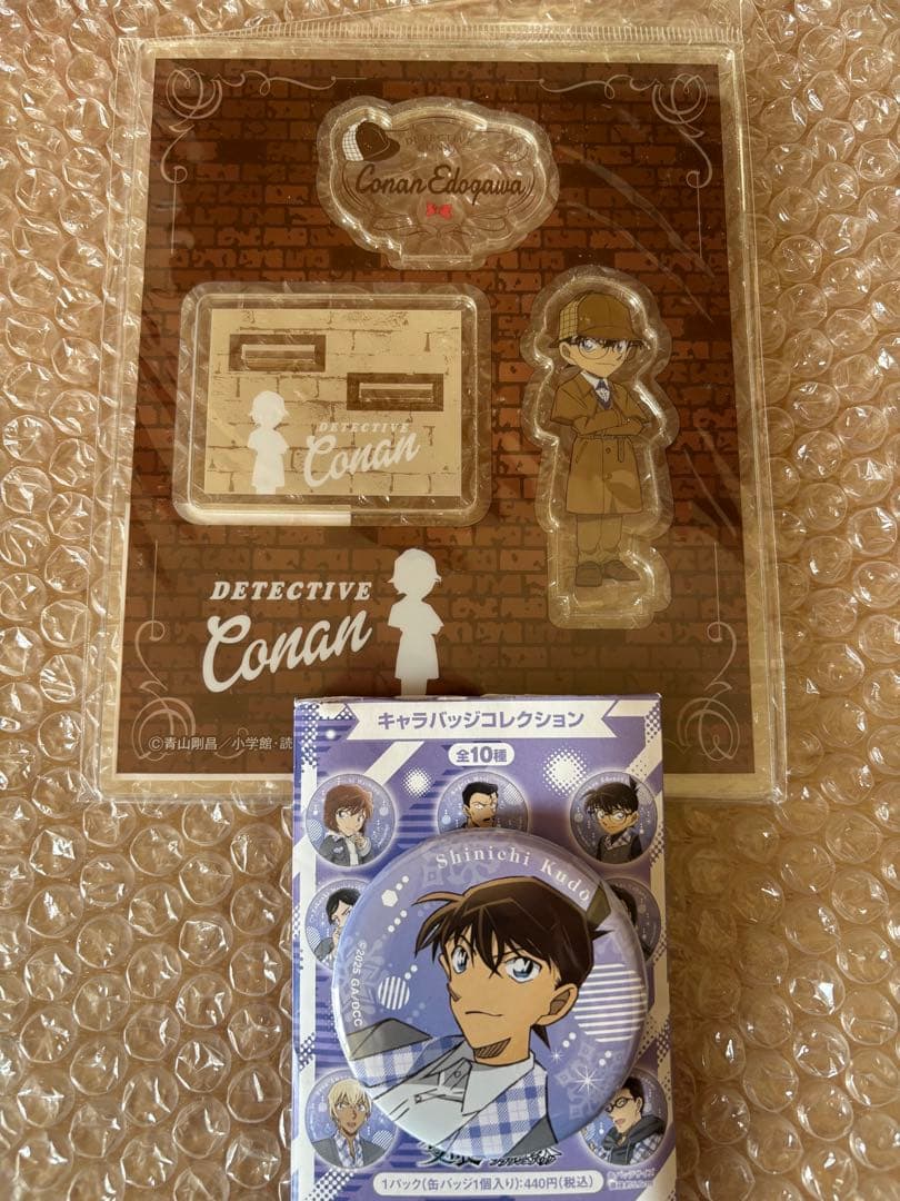 名探偵コナン 江戸川コナン アクリルスタンド 工藤新一 缶バッジ