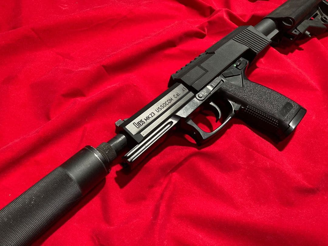 【究極の消音 カービン】SOCOM Mk23 本体のサプレッサー SOCOM Mk23の潜在能力を引き出すカービンキット「BURST-HEAD 東京