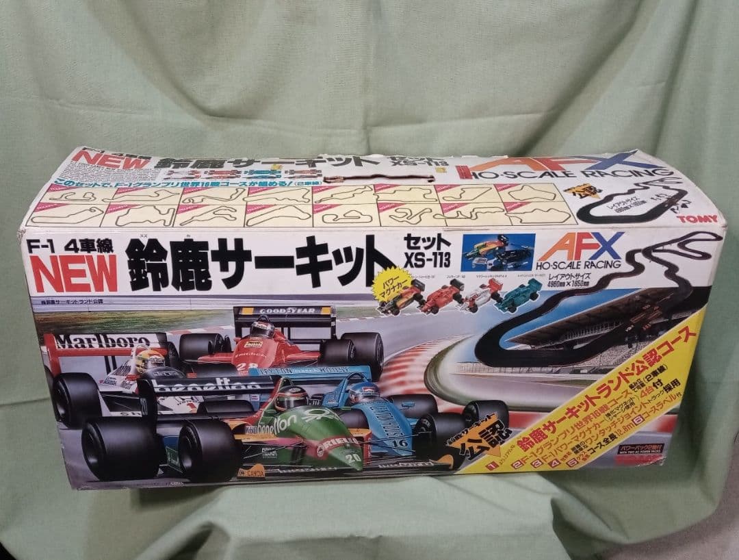 ジャンク TOMY AFX 4車線 XS-113 スロットカー 鈴鹿サーキット - メルカリ