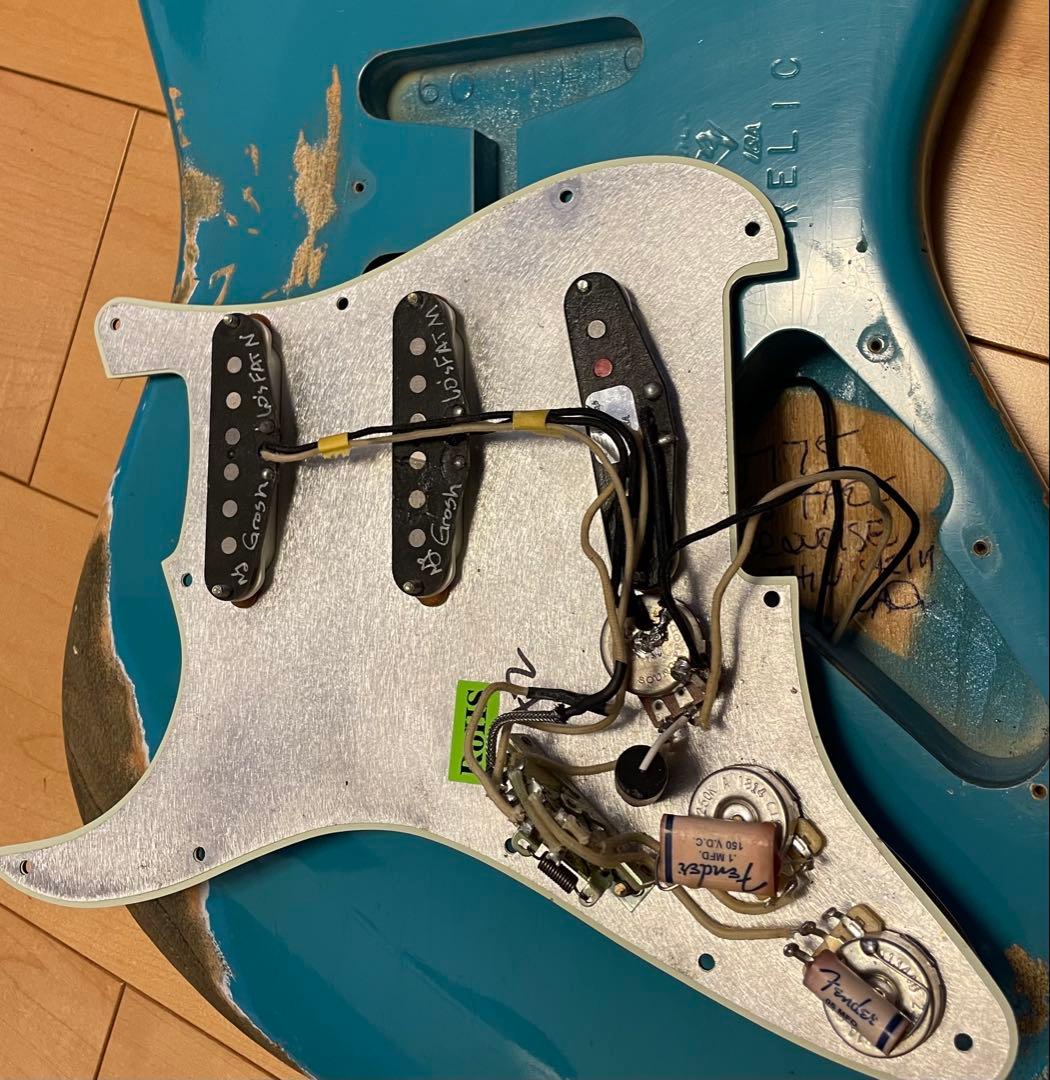 Fender C/S 60 Strat Heavy Relic 超軽量 ワケアリ - メルカリ