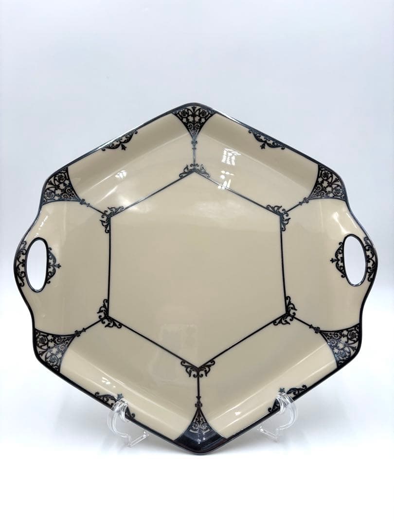 レノックス　特別限定作品スターリングシルバー銀彩100周年記念コレクショントレイ Royal Family ハンドル 付きレクタングル トレー 38 x 21 シルバーオン