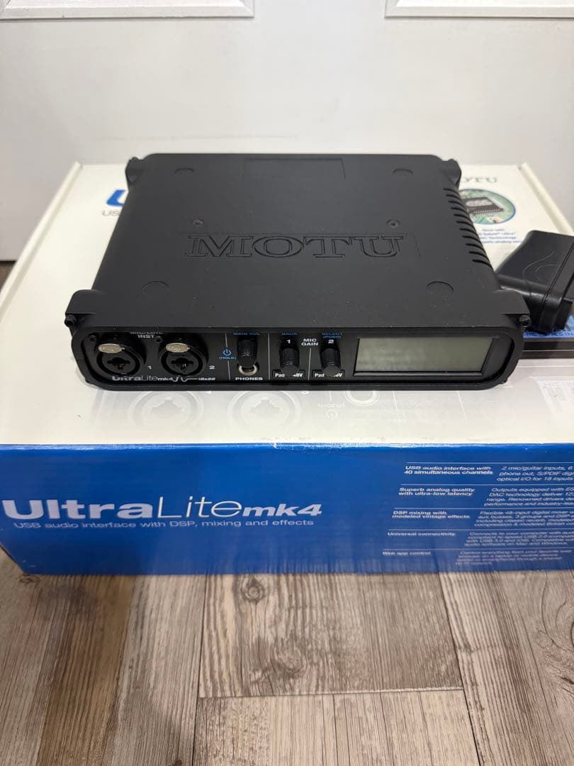 MOTU UltraLite mk4 オーディオインターフェイス Motu UltraLite MK4 Audio Interface - Perfect Circuit