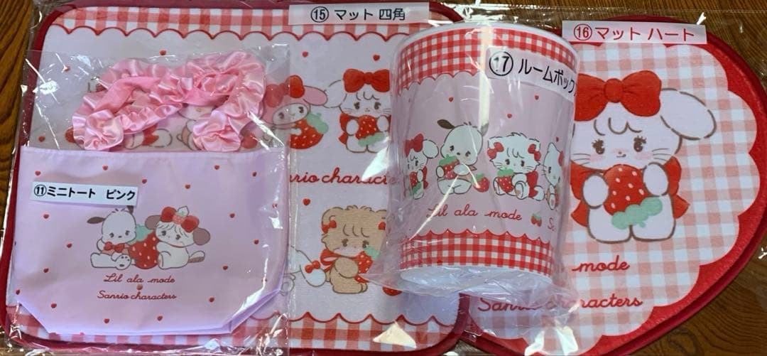 mikko Lil ala mode×サンリオ 当たりくじ 4点セット - メルカリ