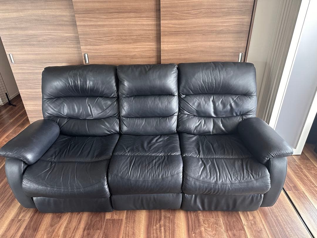 ニトリ電動リクライニングソファ 3人掛け本革 黒 送料込2/14まで指定日発送 ニトリ（NITORI） ソファー ソファ 3人掛け 左電動リクライニング