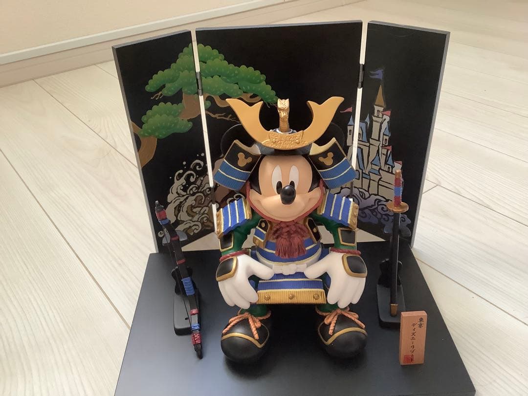 ミッキーマウス　五月人形 かわいいミッキーのバルーンのオマケ付 ミッキーマウス 五月人形 武者