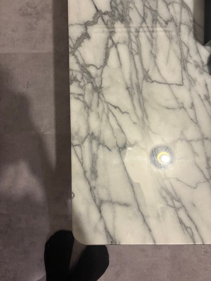 購入価格48 注意重量が100キロを超えますので男の人が2人居ないと運べません。