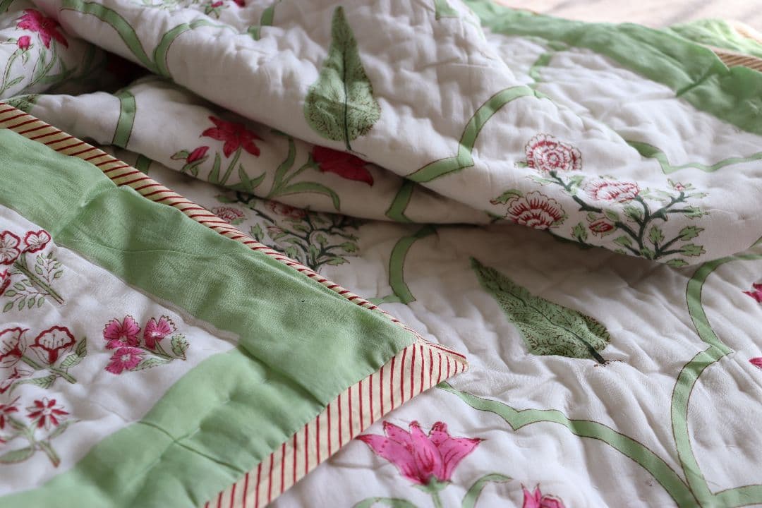インドのキルト布団　ハンドブロックプリント 良質インド綿 ブロックプリント ハンドキルト布団 その他インテリア