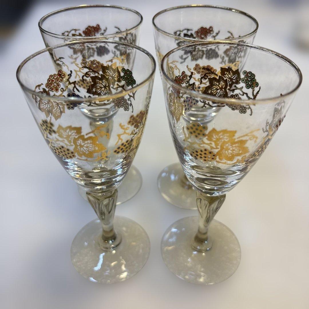 ぶどう模様のガラスワイングラス 4個セット　金彩　QW4664 楽天市場】葡萄 ワイン グラス 【 ぶどうのグラス 4Color セット