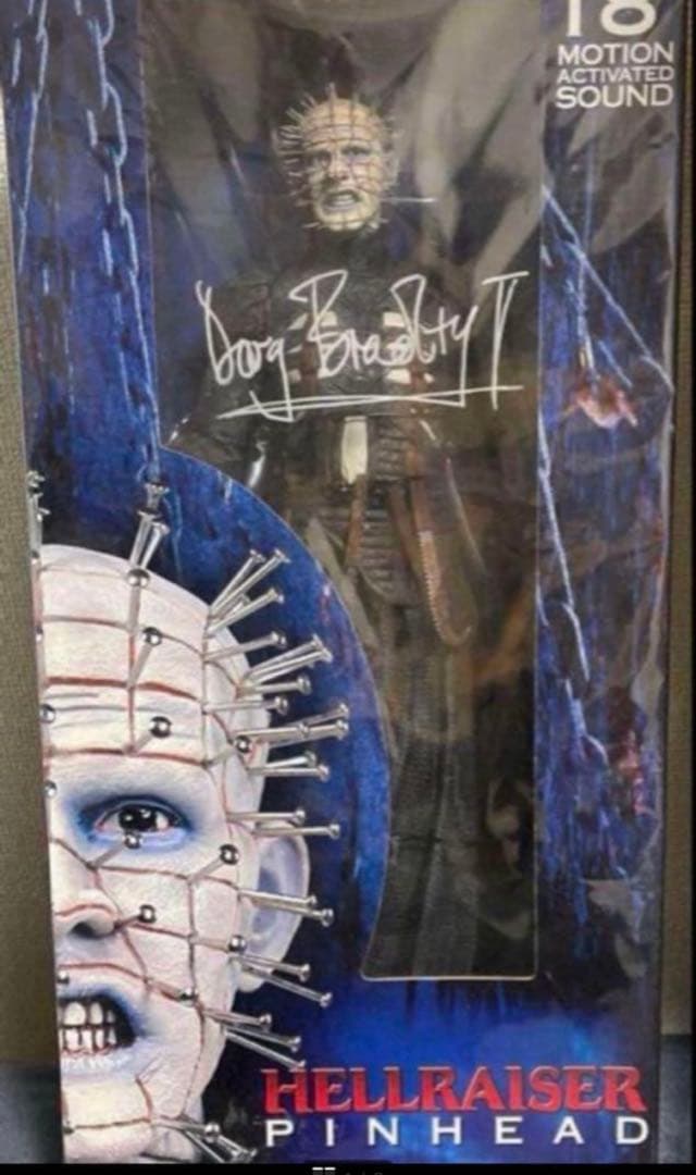 特価！ダグ・ブラッドレイ直筆サイン入りヘルレイザー18インチサウンドフィギュア 楽天市場】ヘルレイザー フィギュアの通販