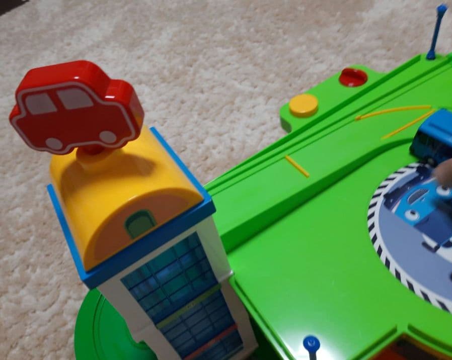 ちびっこバス タヨ クルクル 駐車場 遊びセット 希少 - メルカリ