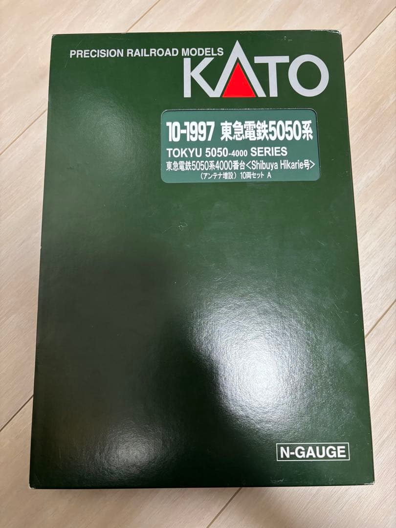 KATO 東急電鉄5050系4000番台 Shibuya Hikarie号 mqdefault.jpg