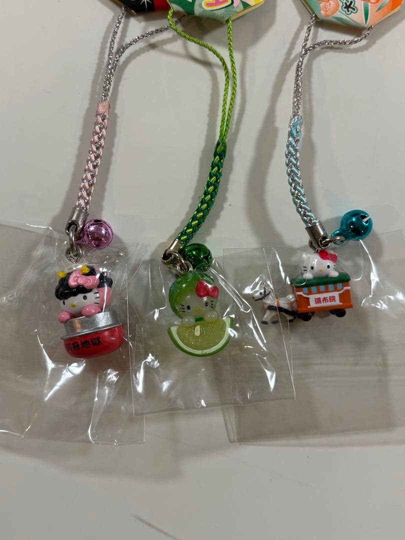 未開封ハローキティご当地 ストラップ 根付け大分限定 カボス 湯布院