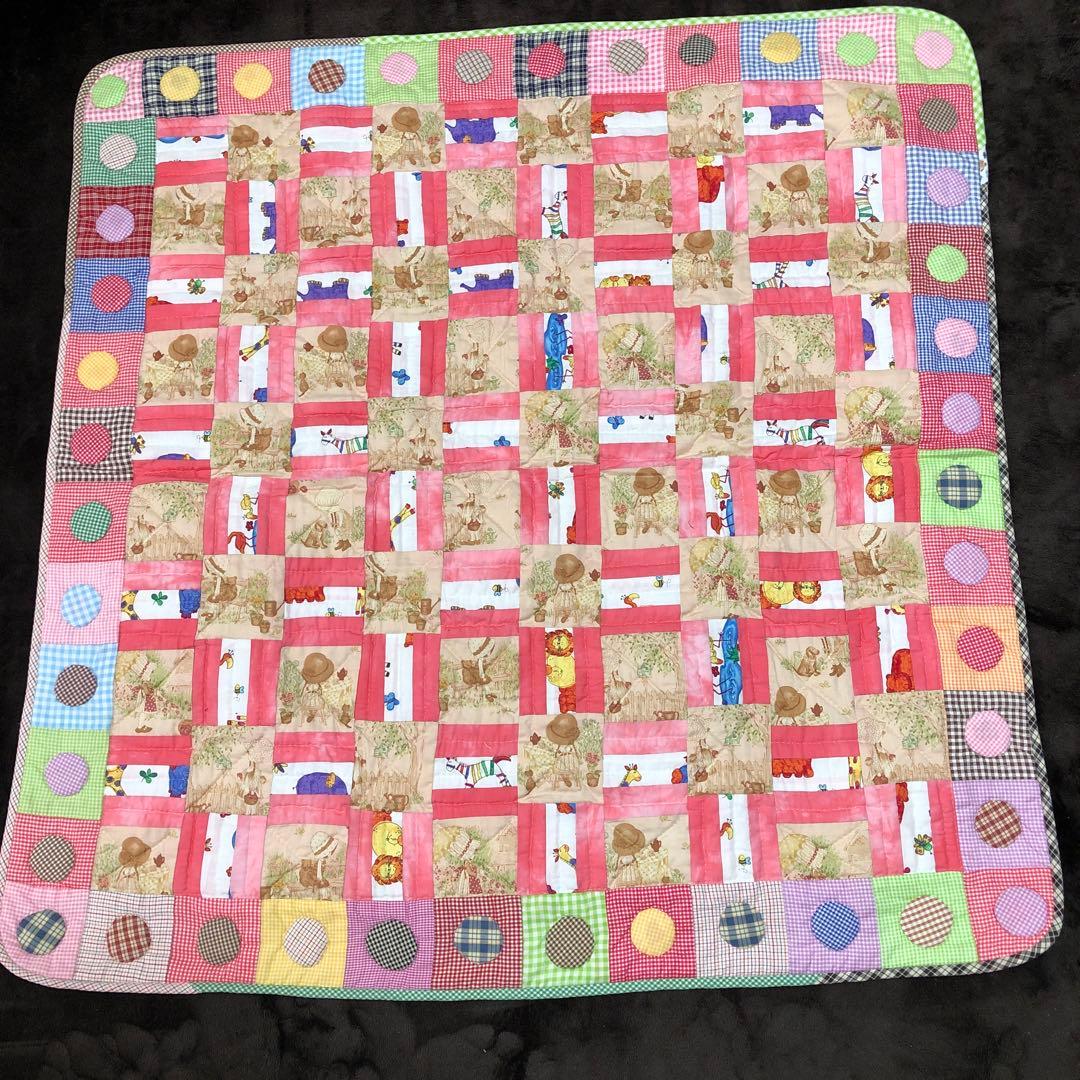 パッチワークキルト　タペストリー  プレイマット　ベビーキルト 手作り】パッチワークキルトでプレイマット | いもりのねどこ