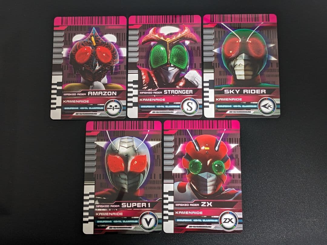 昭和ライダー コンプセット』ライダーカード 仮面ライダーディケイド