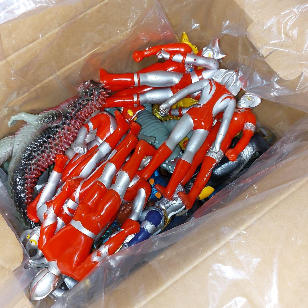 ウルトラマン 旧ウルトラ怪獣 シリーズまとめ売り27体！当時物ソフビ