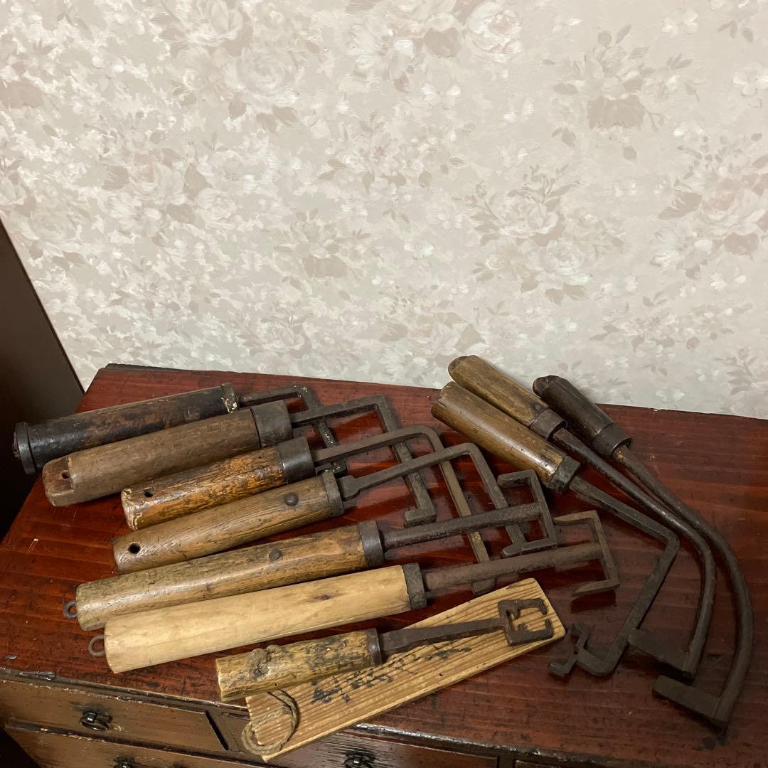 古い蔵戸の「落とし鍵」各種10点 - メルカリ