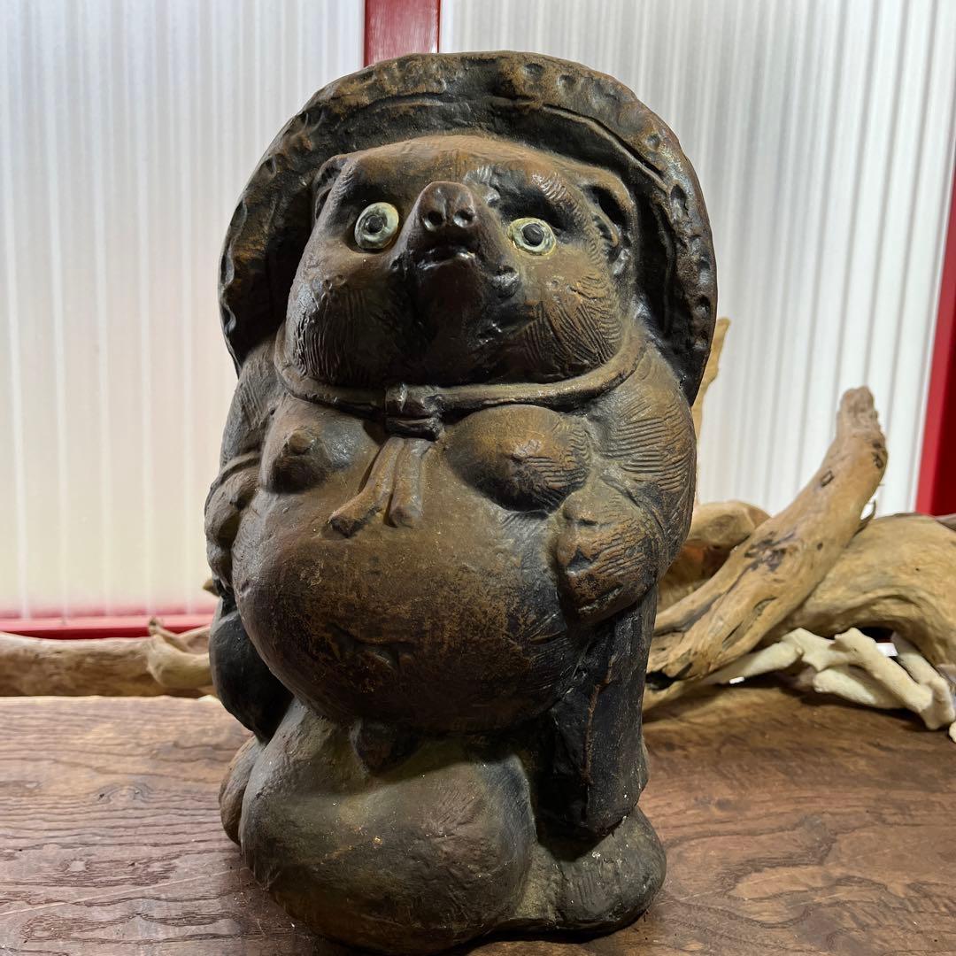 鉄製／たぬき／置物／アンティーク／ヴィンテージ／希少 信楽焼 たぬき 狸 置き物 インテリア オブジェ 家具 陶器製 商売繁盛