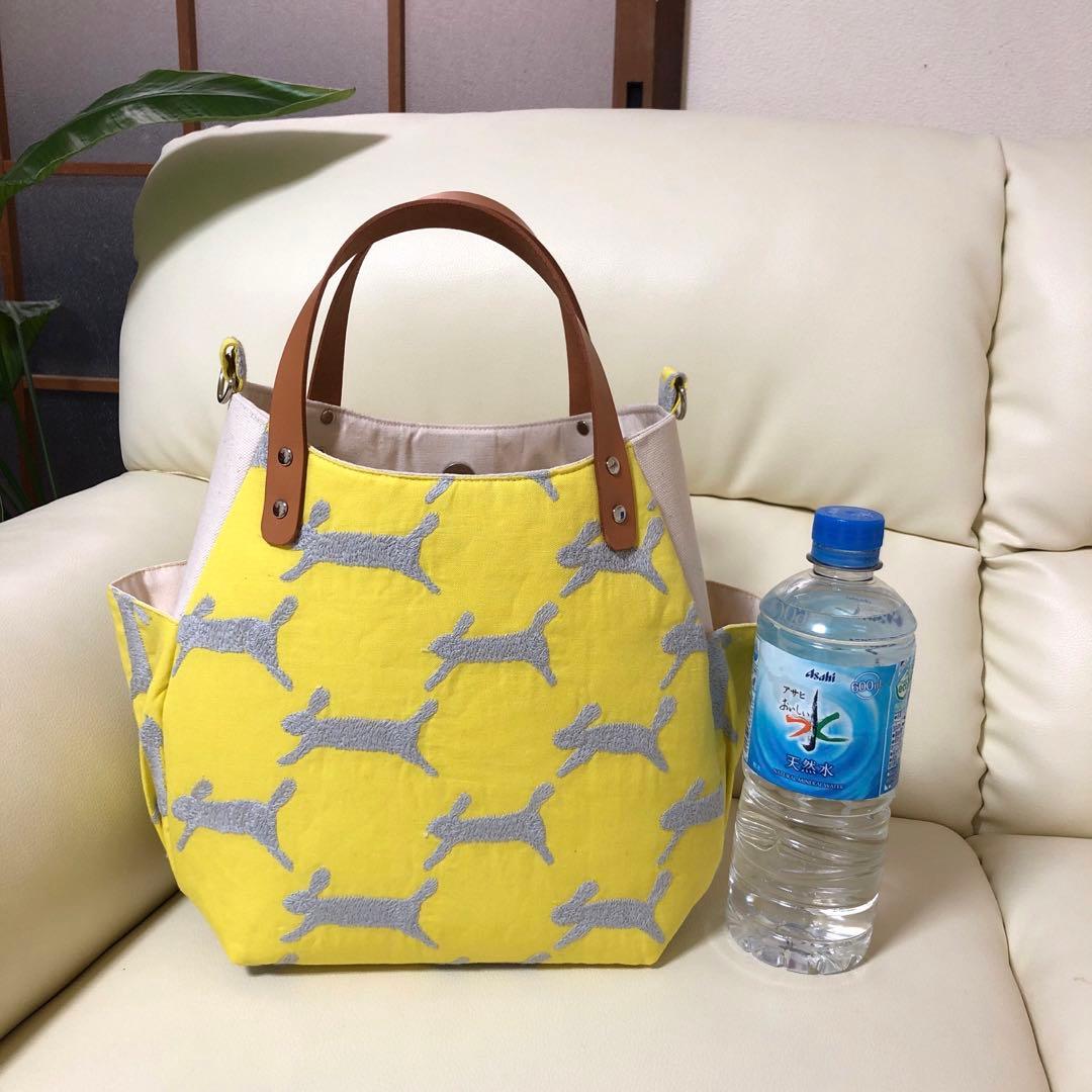 バルーンバッグ（M）ミナペルホネン 《run run run＊イエロー》ヌメ革