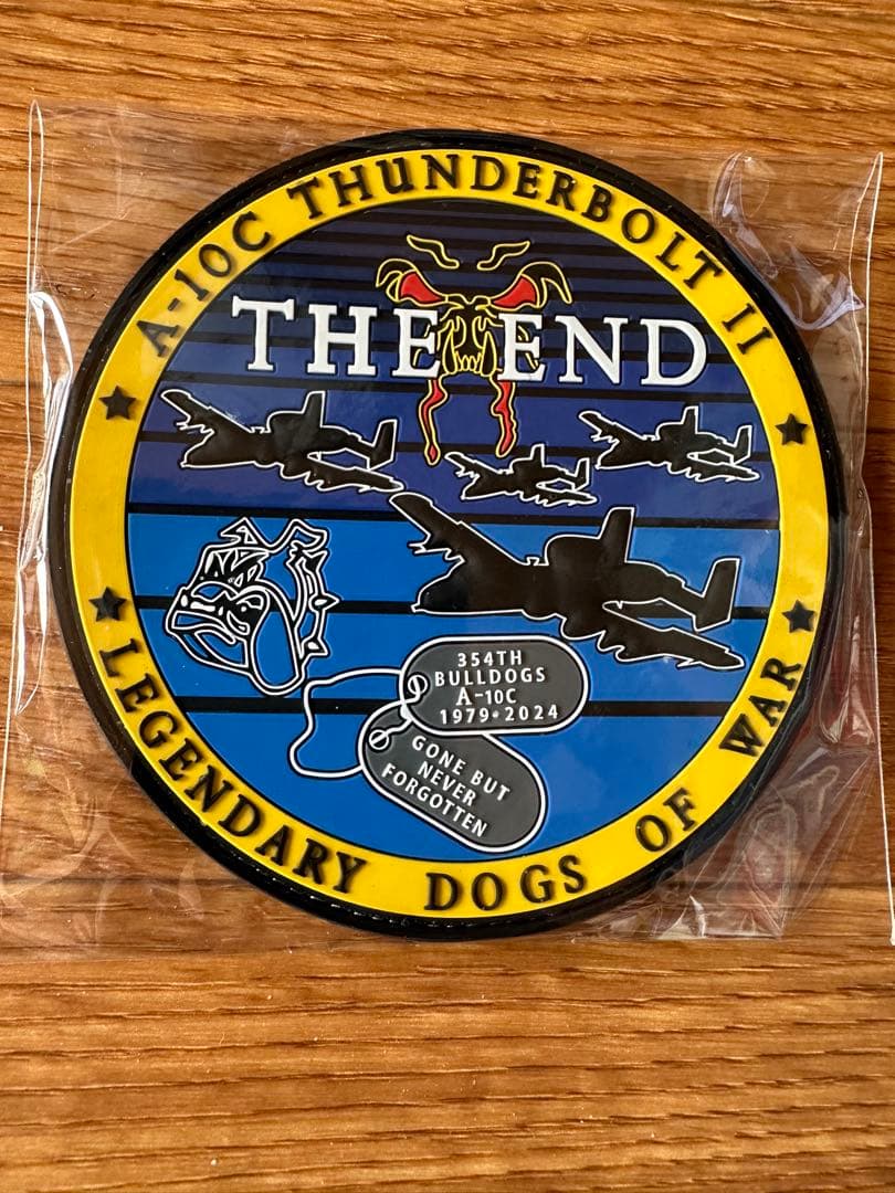 nqrse デカ缶バッジ サイン入り XYZ2016