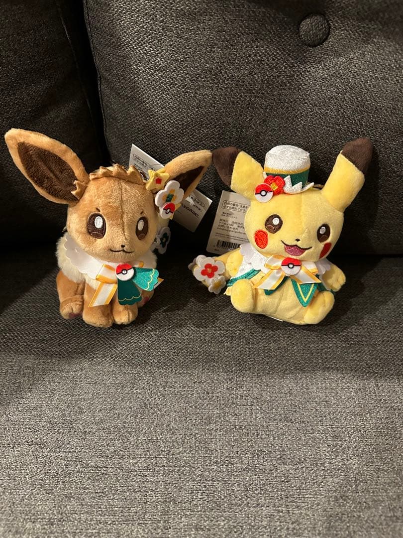 顔厳選】ピカチュウ イーブイ ぬいぐるみ キーホルダー ポケパーク 2種