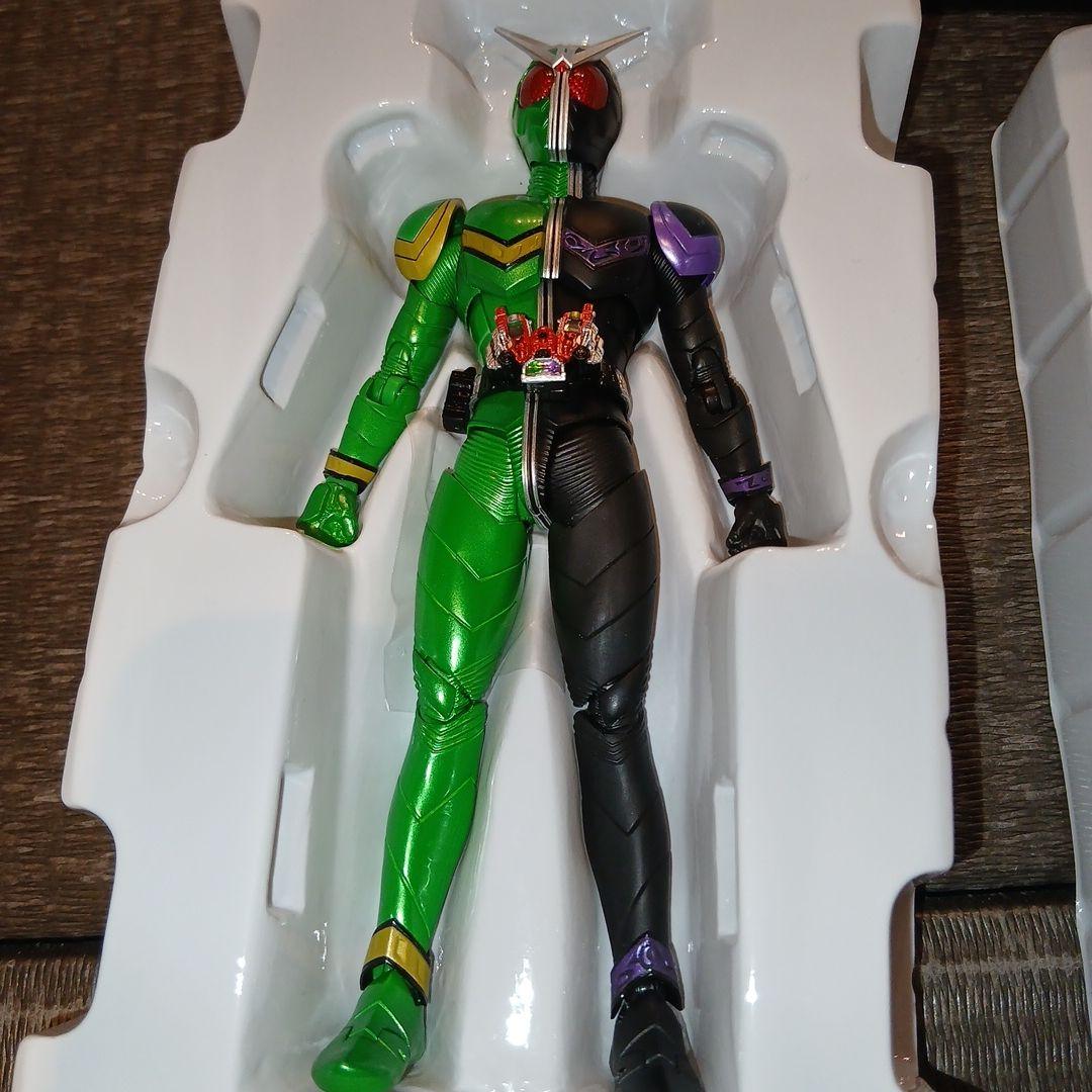 S.H.figuarts 真骨彫 仮面ライダーW サイクロンジョーカー 開封品