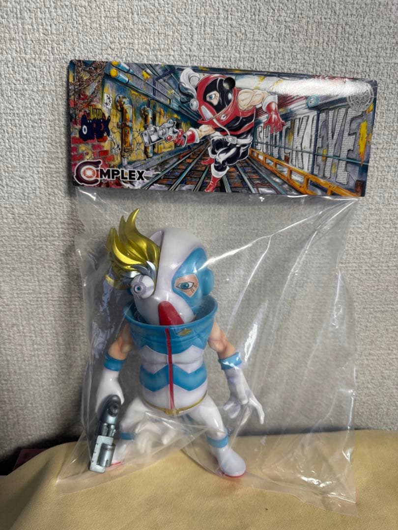 STUDIO24 ソフビ SHOCK-EYE SHOCK-EYE」(COMPLEXカラーver.） | STUDIO24 store