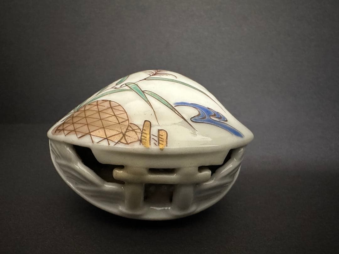 【根付(netsuke)】陶器　色絵烏葦蛇籠文蛤龍宮根付　江戸時代 根付ギャラリー 江戸時代（その他）編