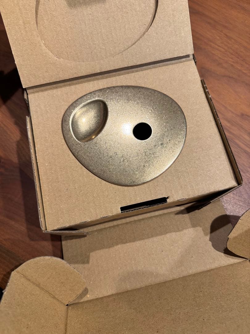 【新品、未使用】イソップ aesop ブラス オイルバーナー イソップ初のオイルバーナー＆新作オイルバーナーブレンド - 真鍮製の