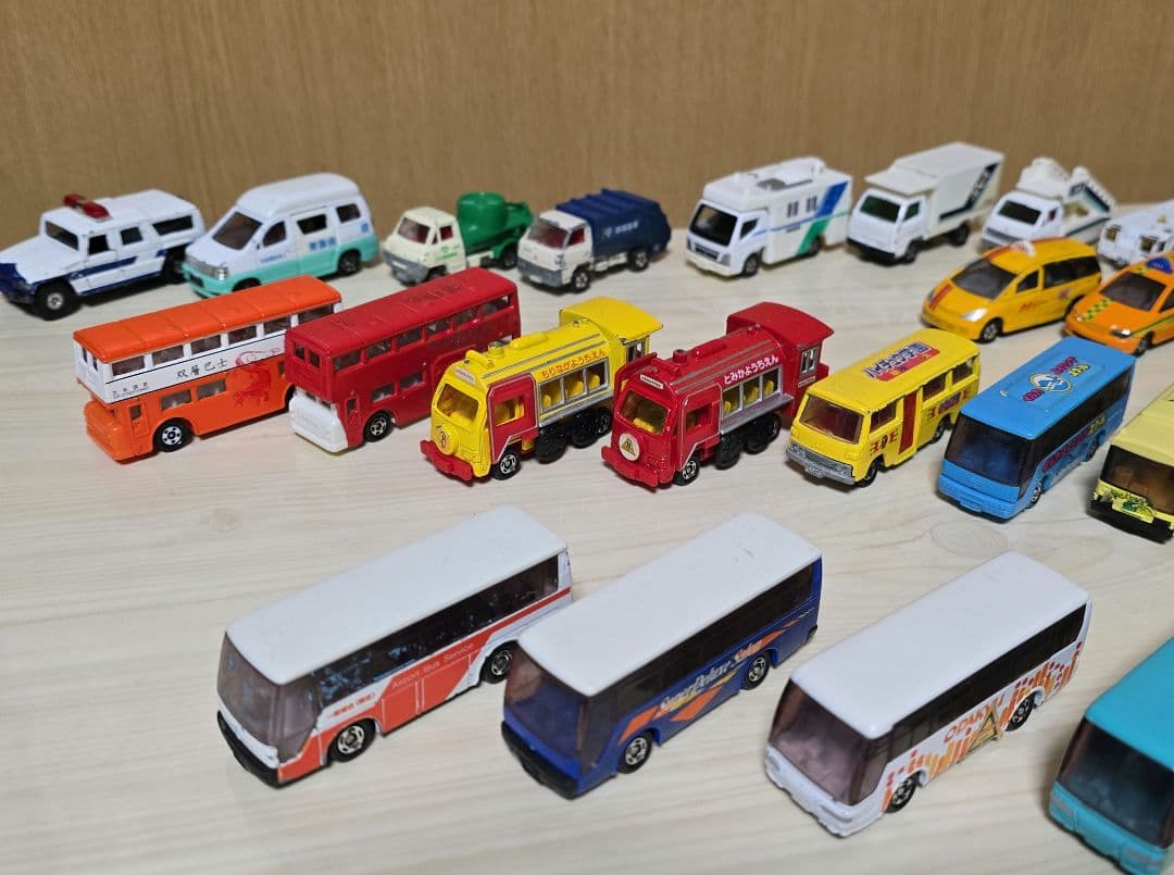 トミカ⑩【約120台】ミニカーセット ジャンク含む（おまけ有り） Amazon.co.jp: 日本製 トミカ 11個 セット ジャンク : おもちゃ
