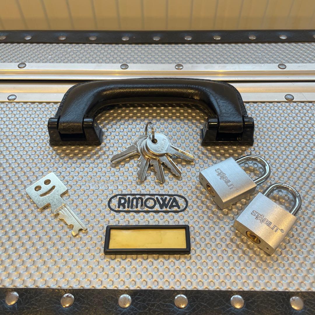 超希少】RIMOWA『Colorado』2輪プルタブアルミケース 104L - メルカリ
