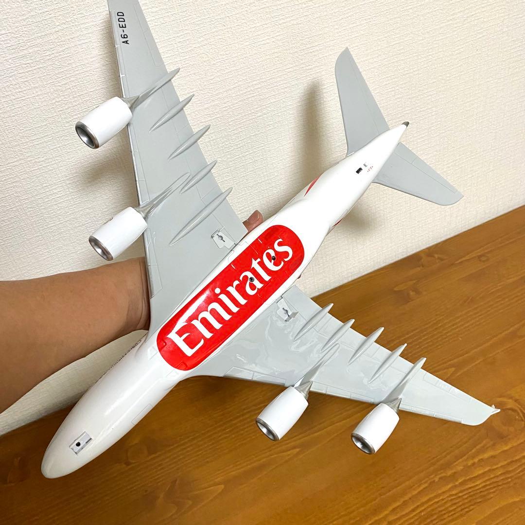エミレーツ航空 エアバス A380 1/160 航空機模型 LEDライト付き - メルカリ
