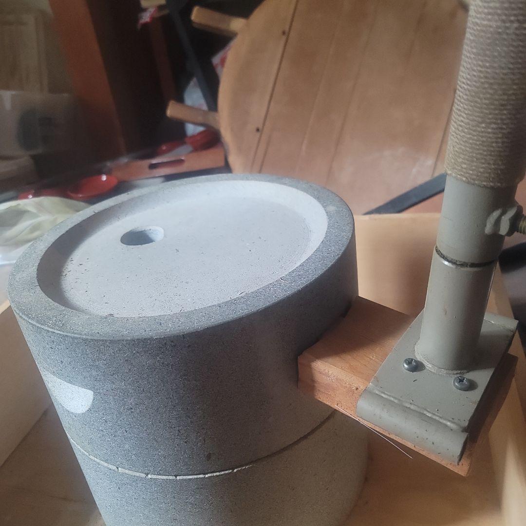 K*M様 安山岩石臼製粉機 直径30cm - メルカリ