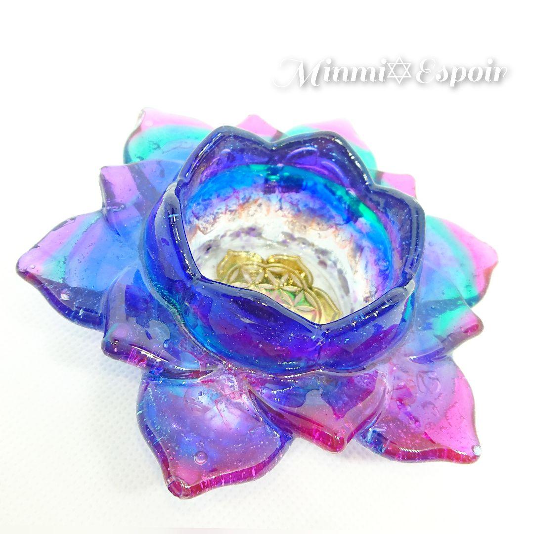 340 オルゴナイト キャンドルホルダー 台湾 スウェーデン製回転キャンドルホルダー（キャンドル付き） pluto