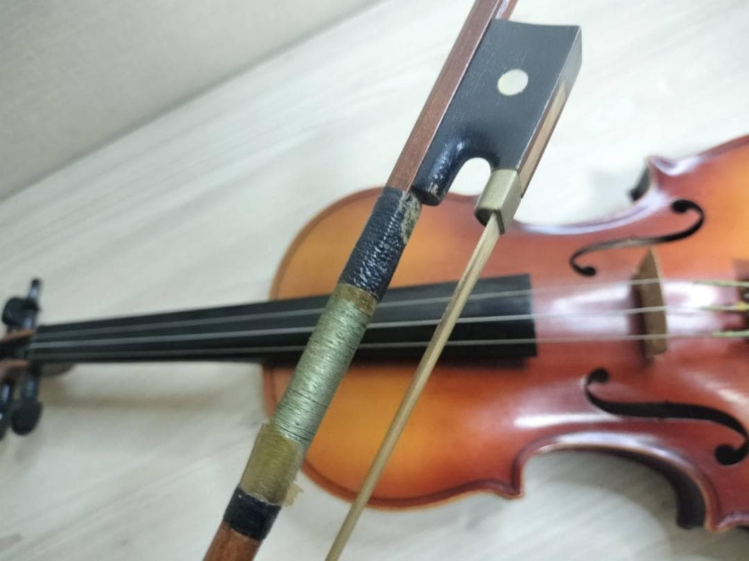 ズズキ バイオリン 1964 NO.5 ビンテージ ケース付 レア - メルカリ