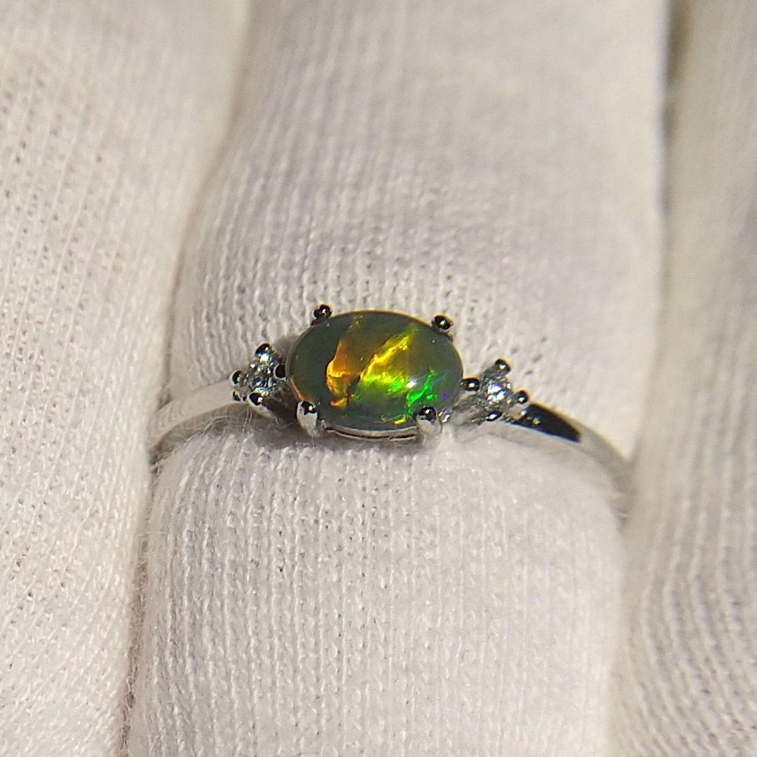 0.31ct ブラックオパール リング