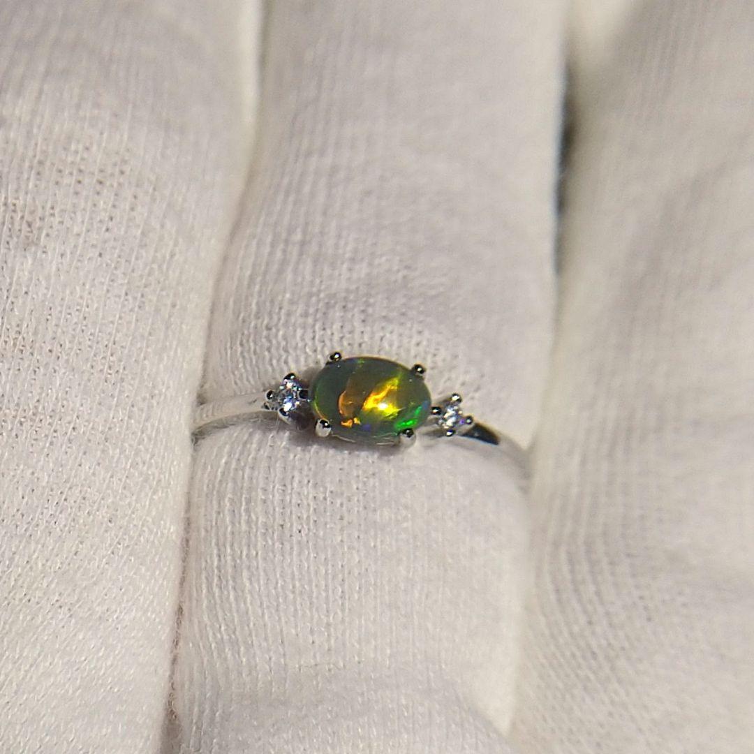 0.31ct ブラックオパール リング