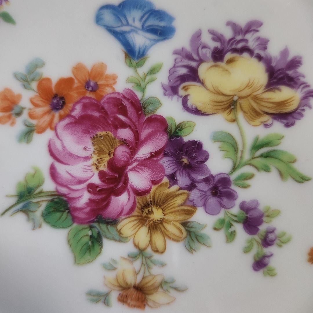 シューマンババリア ドレスデンフラワー アンティーク エンボス加工