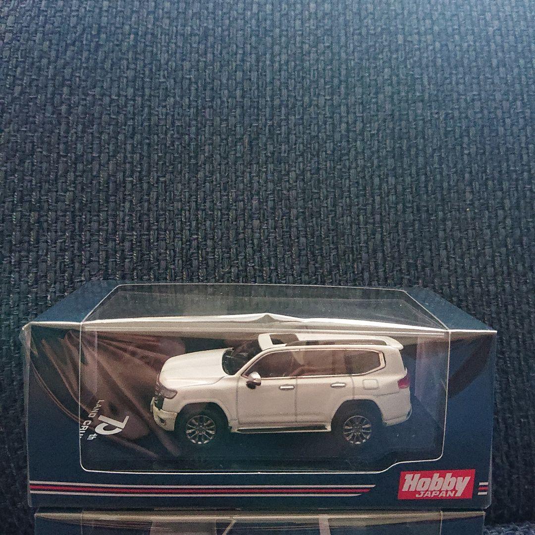ホビージャパン トヨタ ランドクルーザー 300 ZX ホワイト ブラック